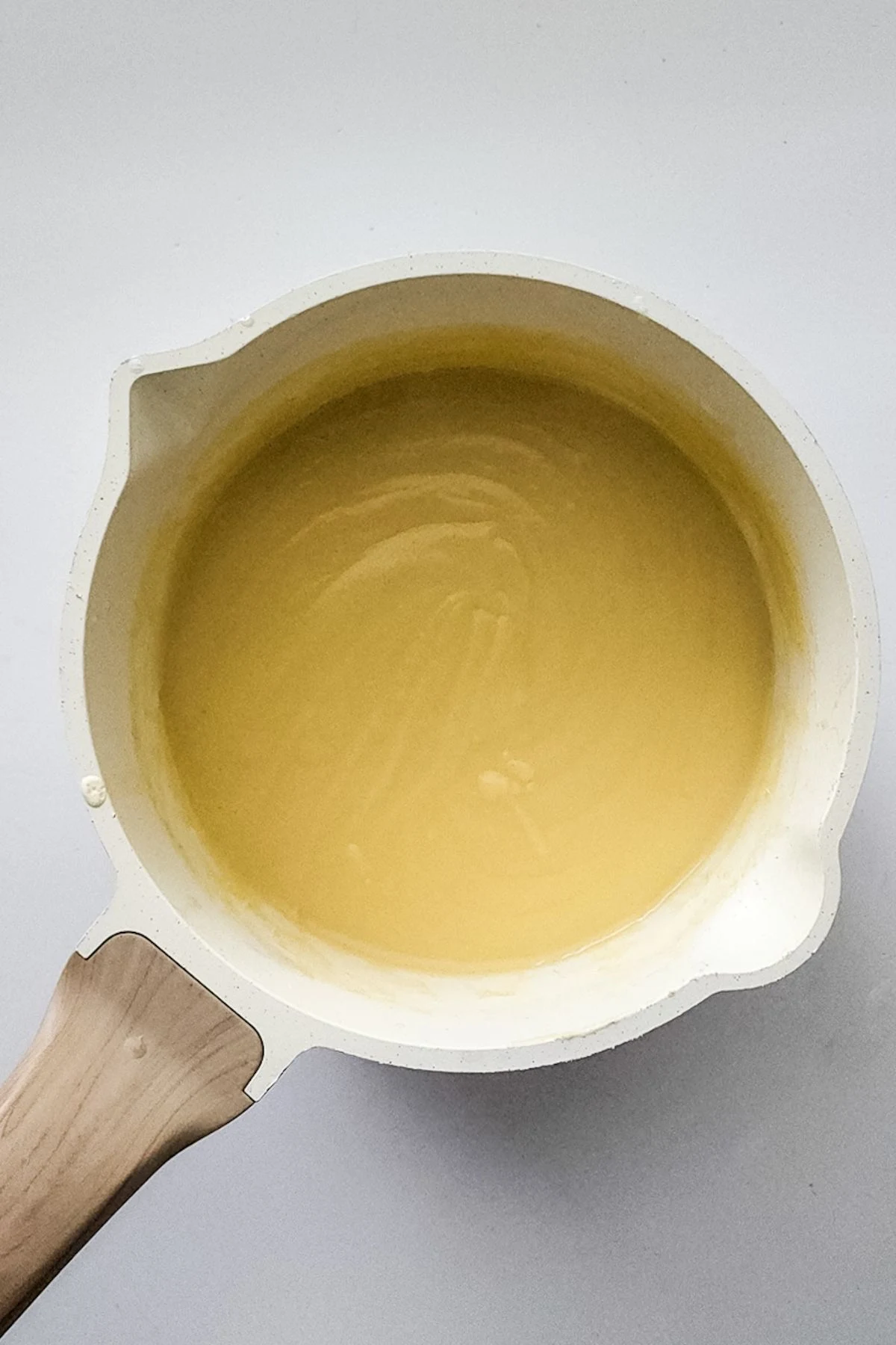 Tempered egg and milk mixture for Creme Brulee Cookies.